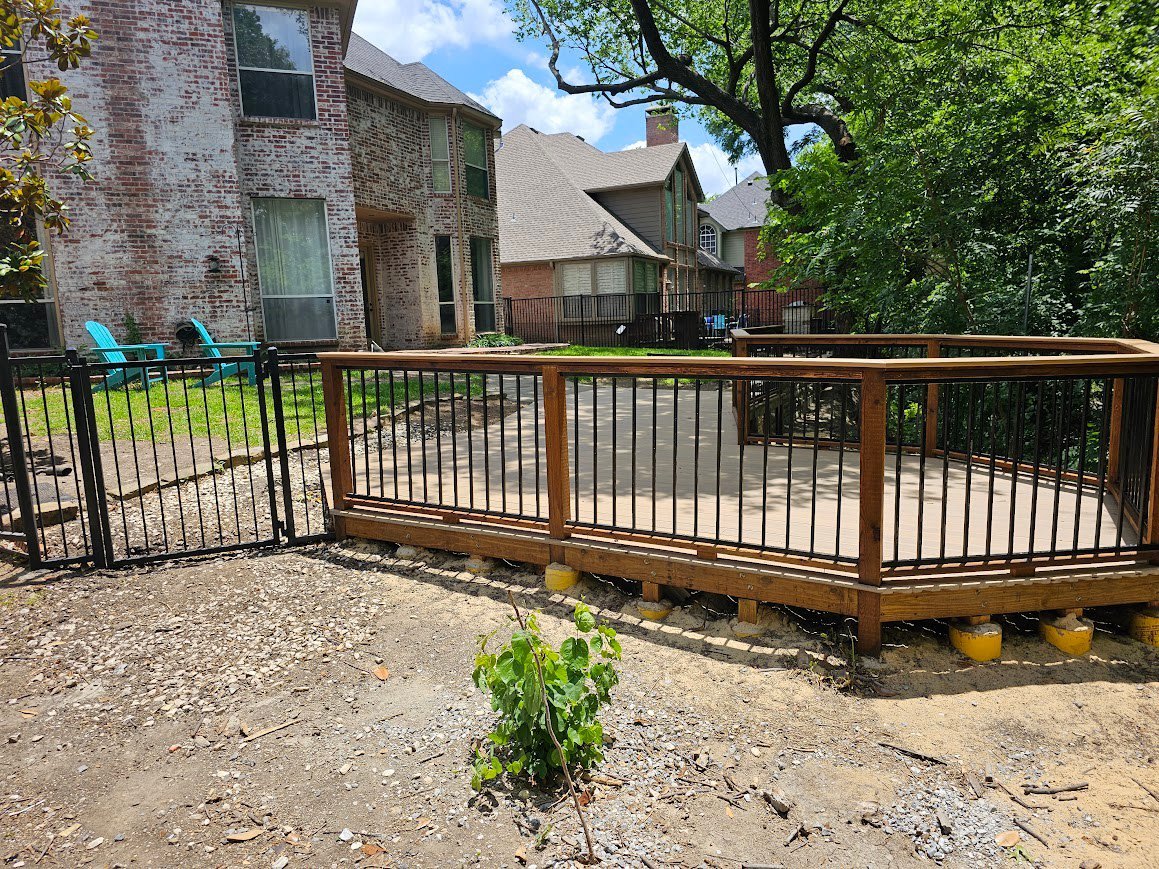 Composite deck with modern railing and outdoor living space