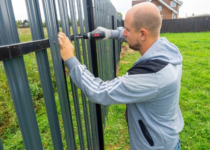 What Sets Experienced Local Fence Contractors Apart from the Rest?