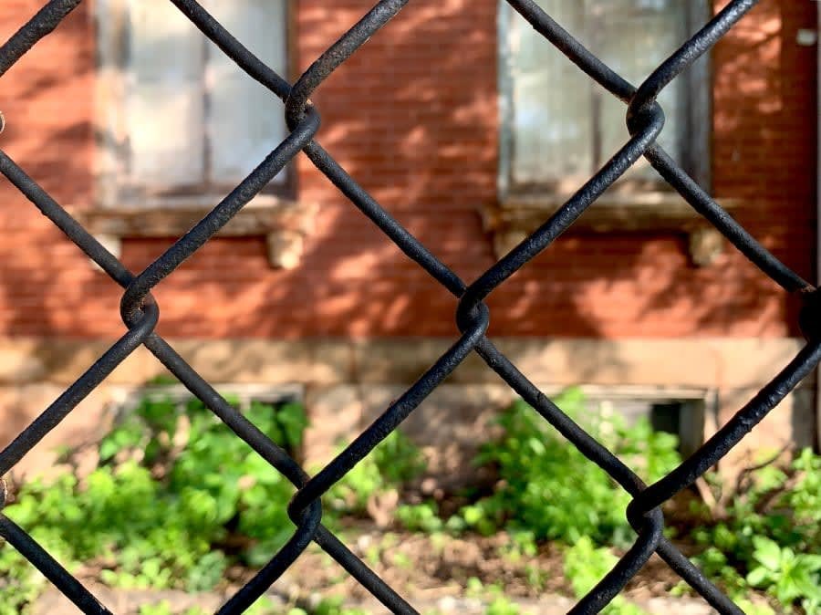 Discover the Benefits of Galvanized Chain Link Fencing